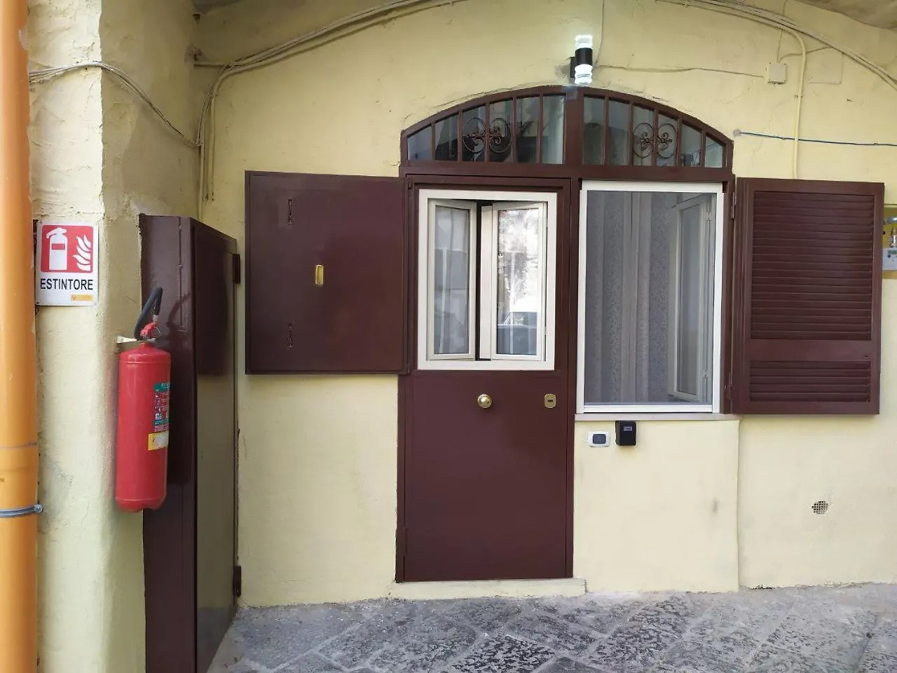 Da Luisella Bed & Breakfast Naples