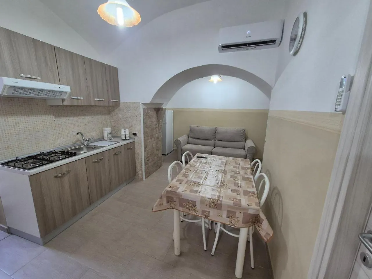 Bed and Breakfast Da Luisella à Naples 0*,  Italie